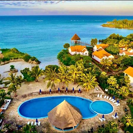 Azao Resort & Spa Pongwe Eksteriør bilde